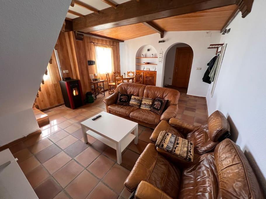 Sierra Nevada Apartamento, Ideal Para Grupos, Aparcamiento En La Puerta Y Con Impresionantes Vistas Екстериор снимка